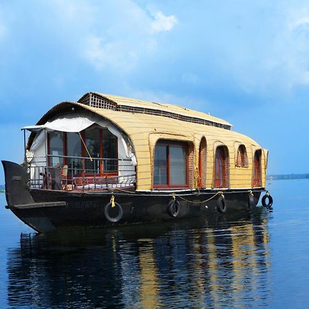 Aqua Castle Houseboat - By Aqua Jumbo Houseboats Alappuzha Exterior foto