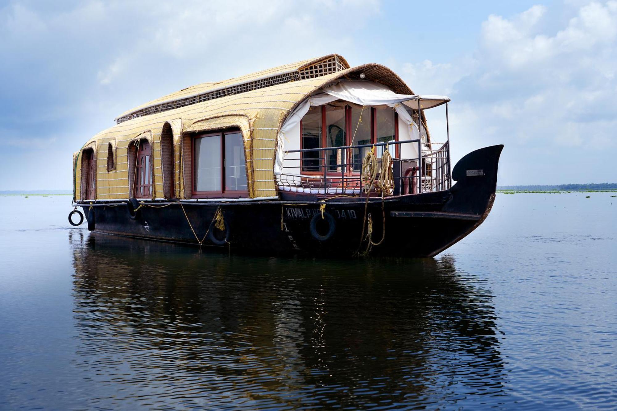 Aqua Castle Houseboat - By Aqua Jumbo Houseboats Alappuzha Exterior foto